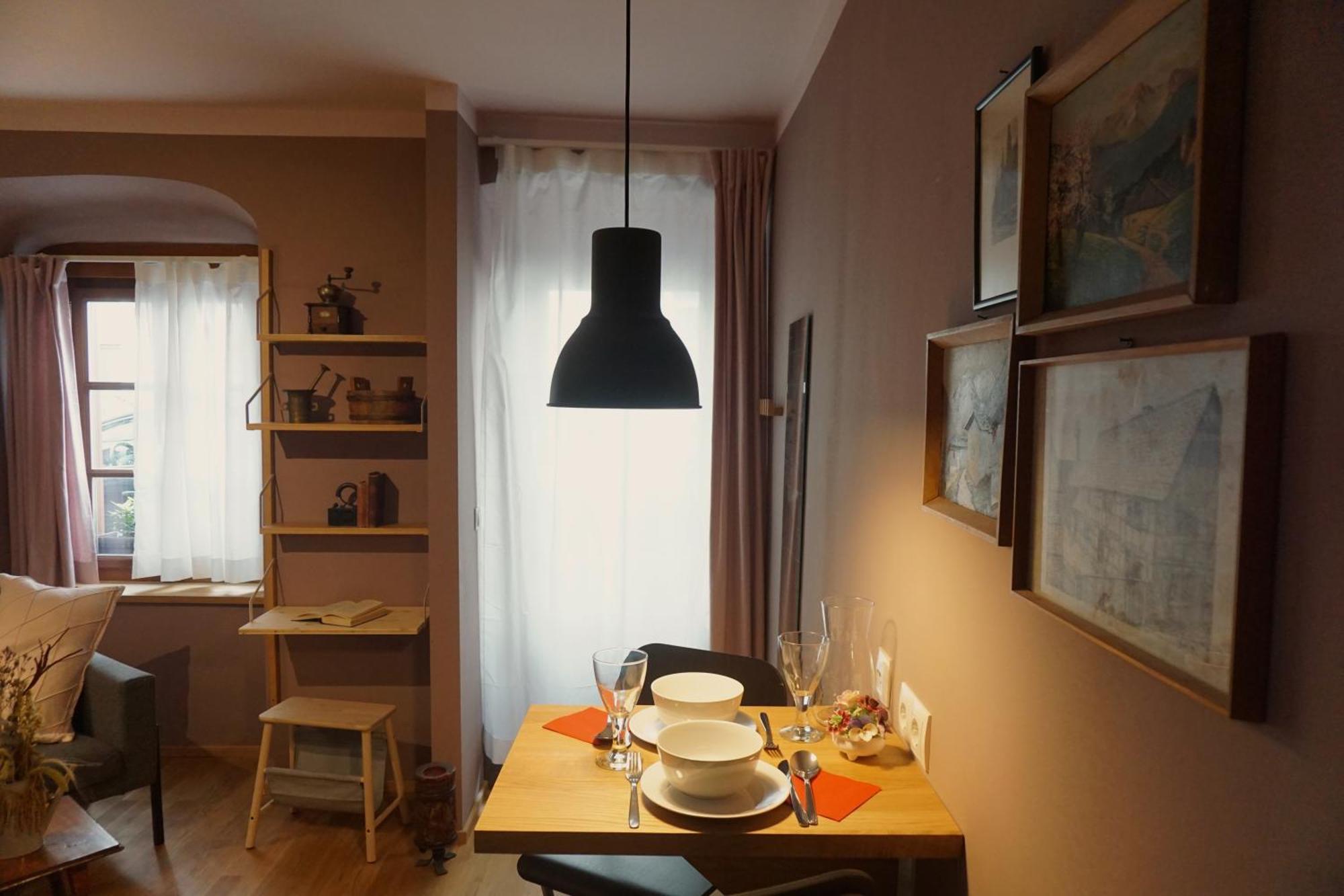 Standard Studio,1551958222:JPEG